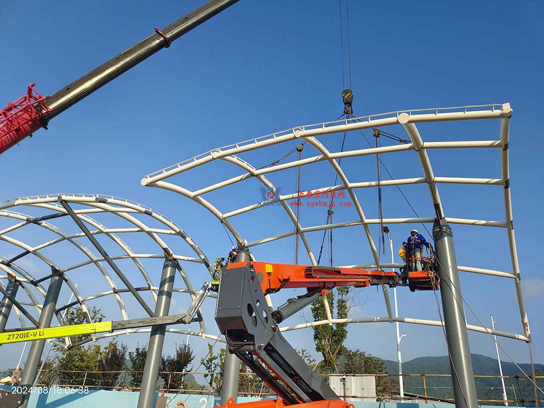 全面加速建設(shè)，創(chuàng)建優(yōu)質(zhì)精品工程